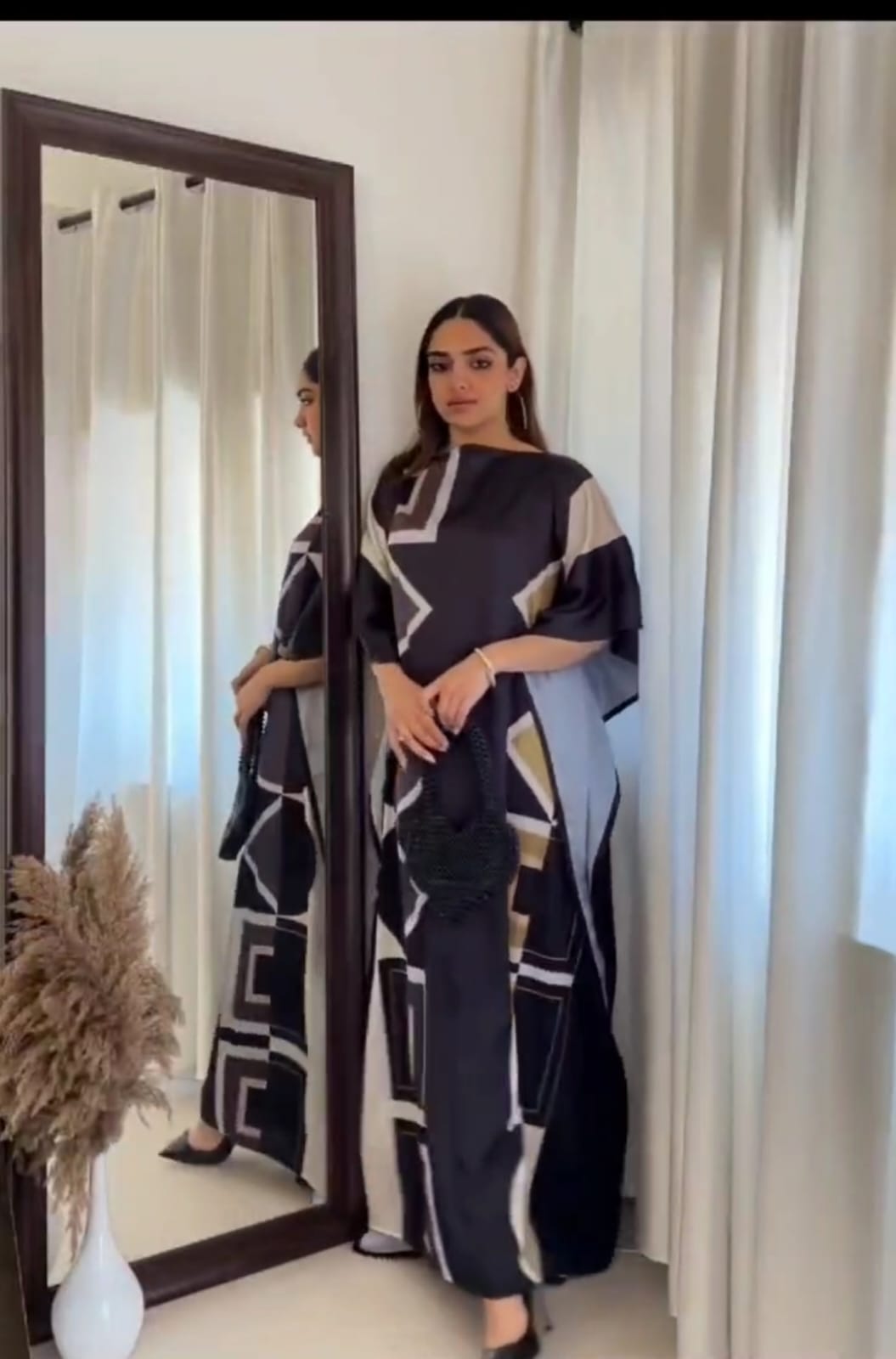 Chic Black Authentic Silk Satin Kaftan
